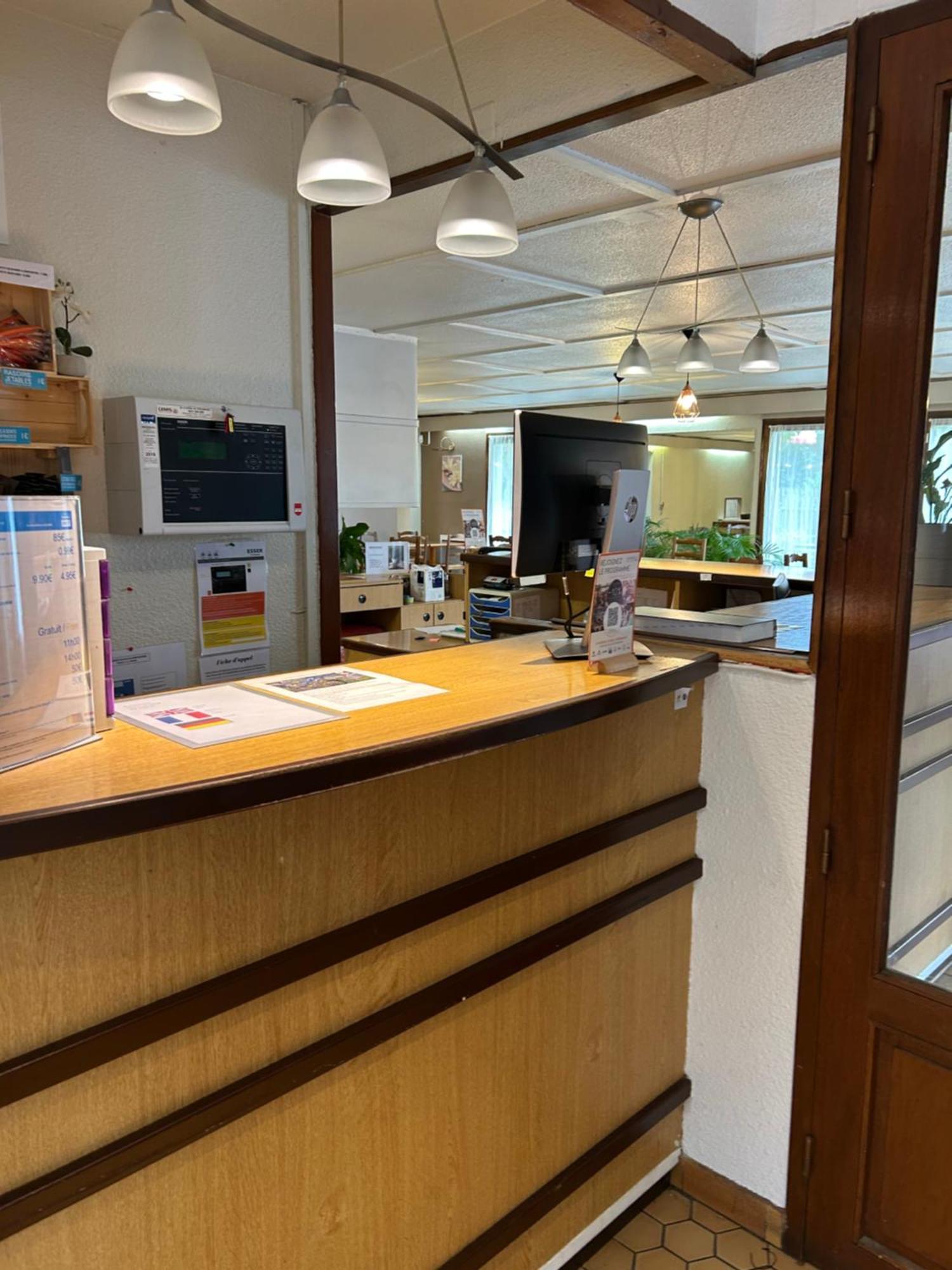 Kyriad Direct Metz Nord - Woippy Bagian luar foto