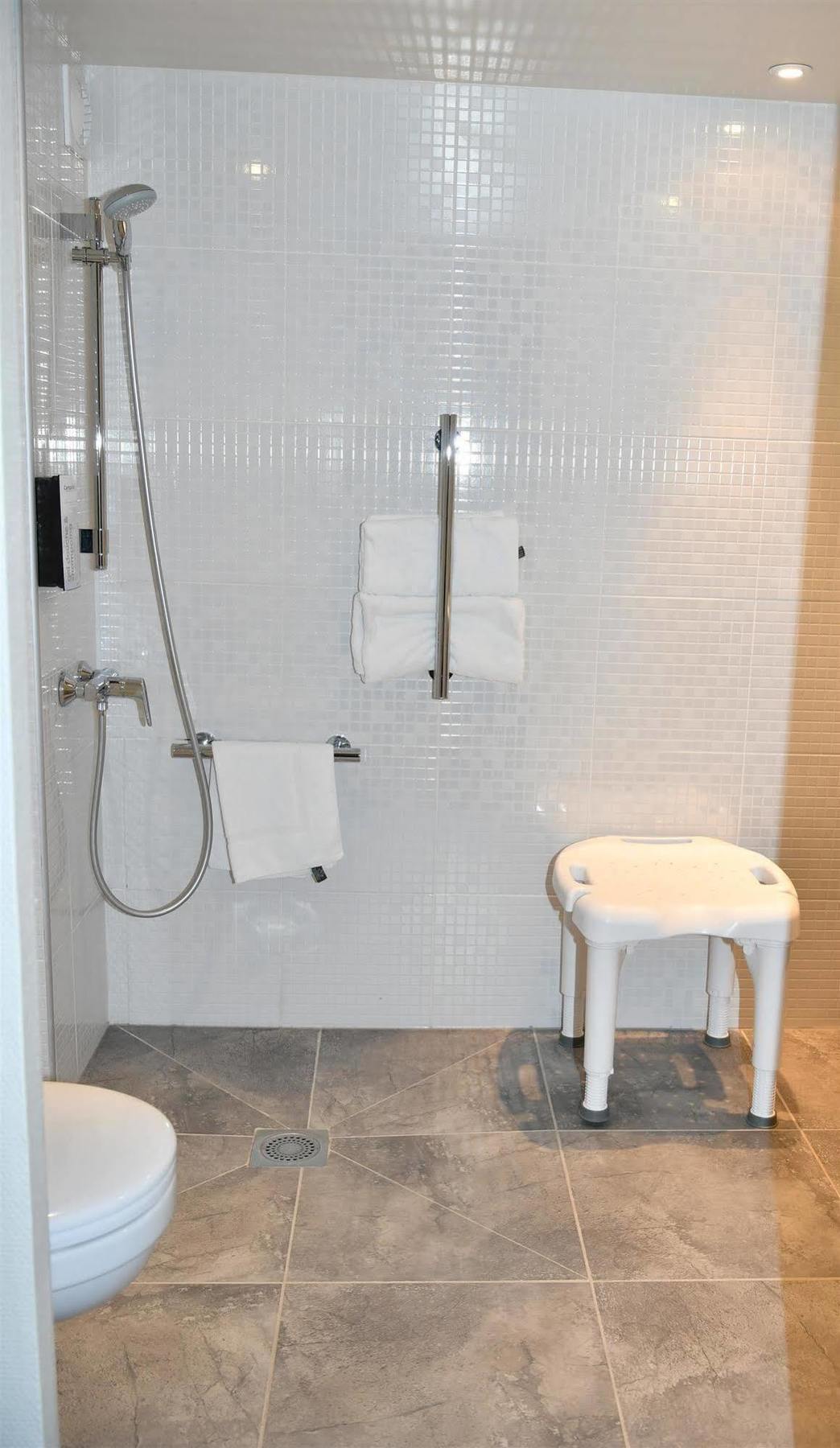 Kyriad Direct Metz Nord - Woippy Bagian luar foto