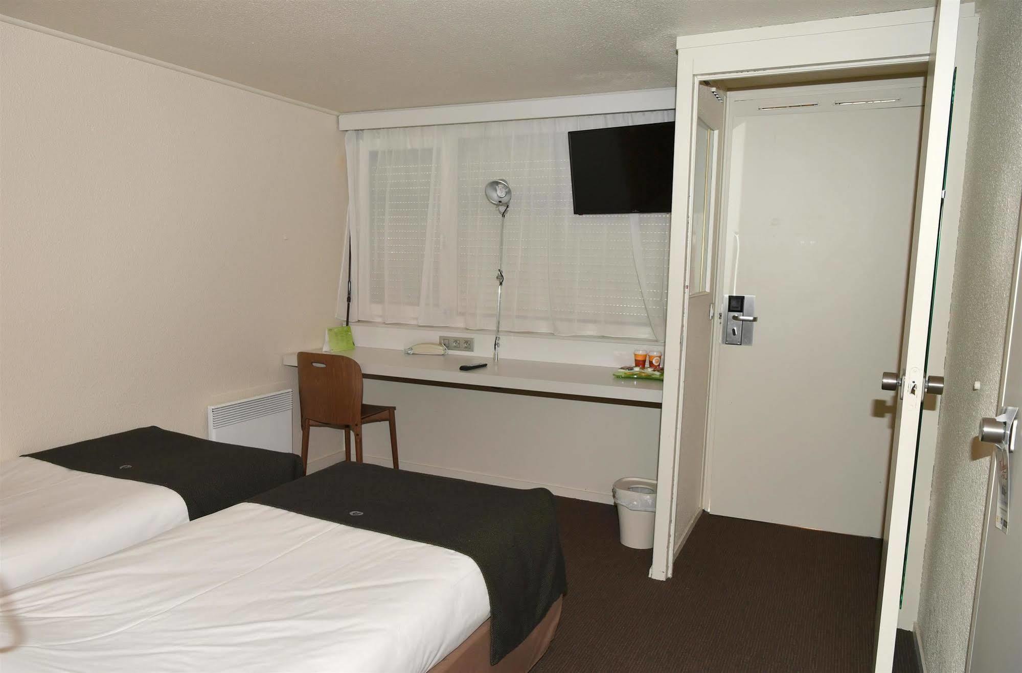 Kyriad Direct Metz Nord - Woippy Bagian luar foto