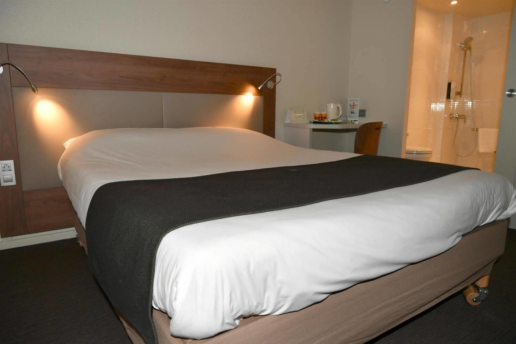 Kyriad Direct Metz Nord - Woippy Bagian luar foto