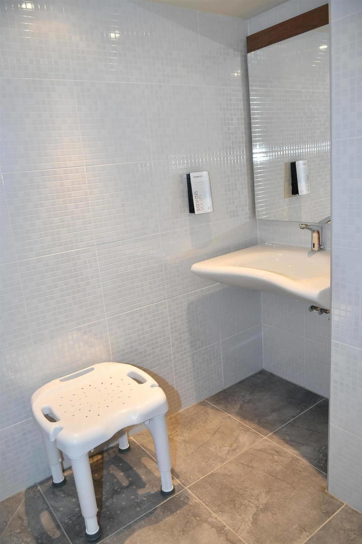 Kyriad Direct Metz Nord - Woippy Bagian luar foto